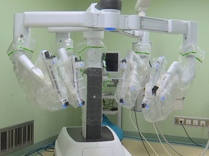 Advantages of High-Frequency Heat Sealing and Welding Equipment in the Production of TPU Protective Covers for Surgical Robots