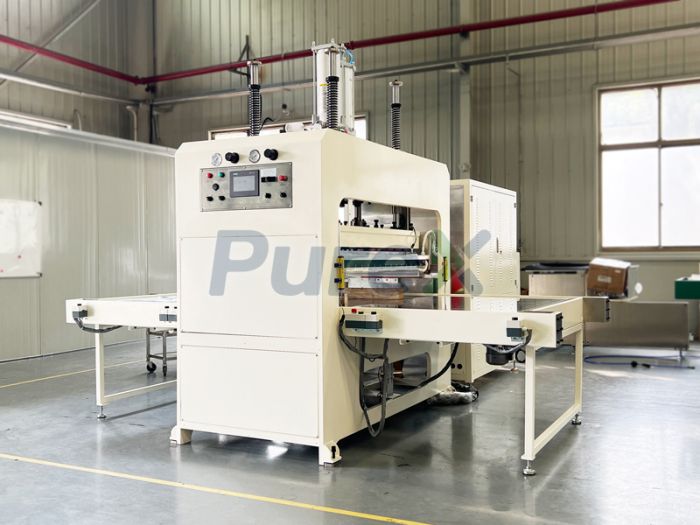 What are the production process and heat sealing advantages of medical device leg bags