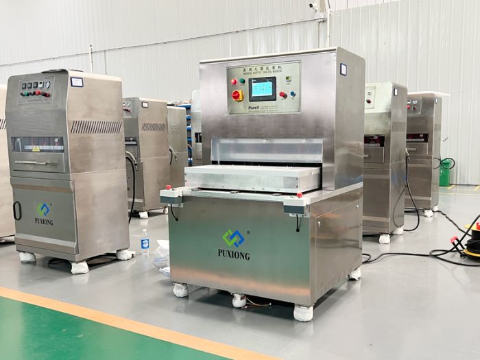 What are the key points regarding medical device packaging sealing?