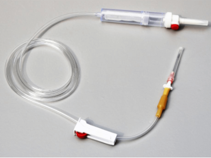 Technological innovations in blood transfusion sets for blood storage and transportation