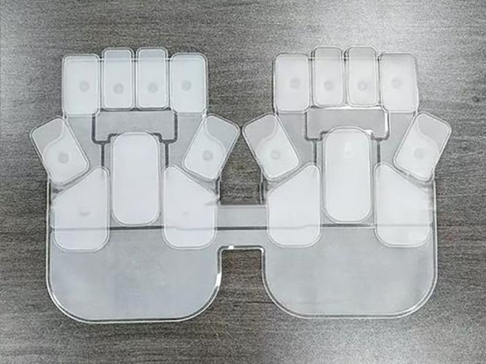 Advantages of the TPU airbag heat sealing machine for hand massage devices