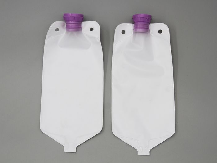 What are the eco-friendly design features of the collection bag?